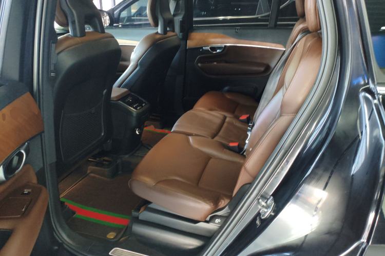 Used Volvo XC90 2020 Facelifted T6 Zhiyi Luxury 7-Seater
