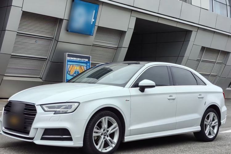 Used Audi A3 2019 Limousine 35 TFSI Fashion Edition China V standard