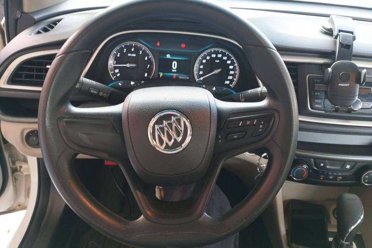 Used Buick GT 2017 18T Dual-Clutch Elite Model
