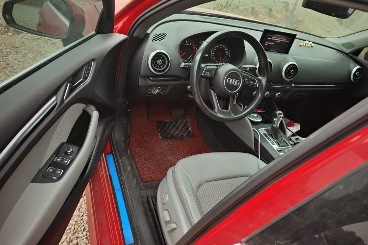 Used Audi A3 2020 Limousine 35 TFSI Fashion Edition China VI Emission Standard