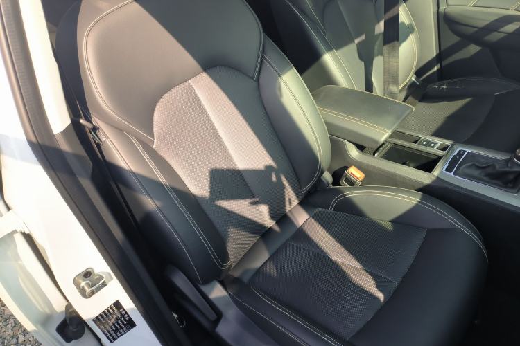 Used Roewe RX5 2020 20T Automatic 4G Connect Superior Flagship Edition
