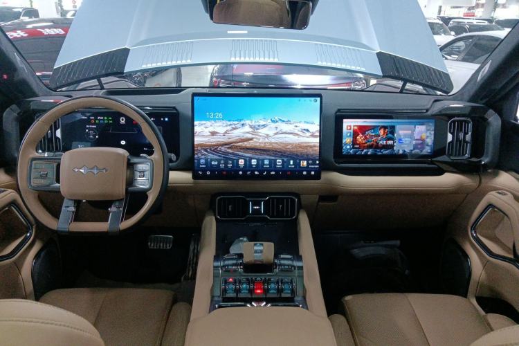 Used  Leopard 8 2025 Smart & Brave Flagship Edition 7 Seats
