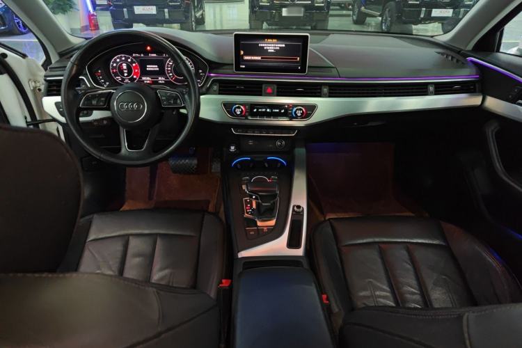 Used Audi A4L 2019 40 TFSI Fashion Edition China VI Emission Standard
