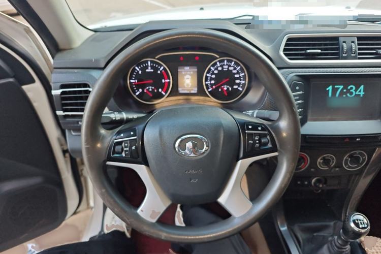 Used Great Wall Wingle 5 2017 2.0T European Version Diesel Two-Wheel Drive Elite Plus Big Double-Cab GW4D20D