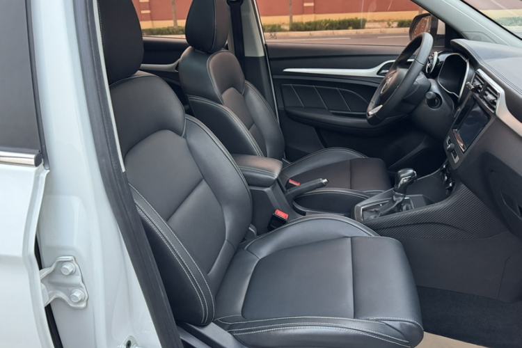 Used MG ZS 2017 1.5L Automatic Luxury Edition
