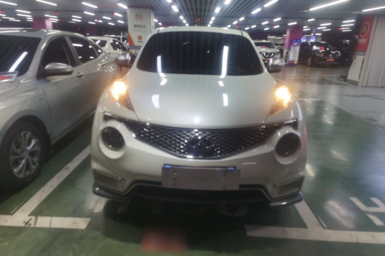 Used Infiniti ESQ 2014 1.6L Spontaneous Edition