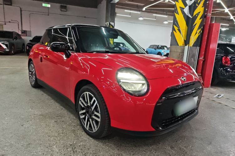 Used MINI Electric MINI COOPER 2024 456km COOPER E Classic Edition