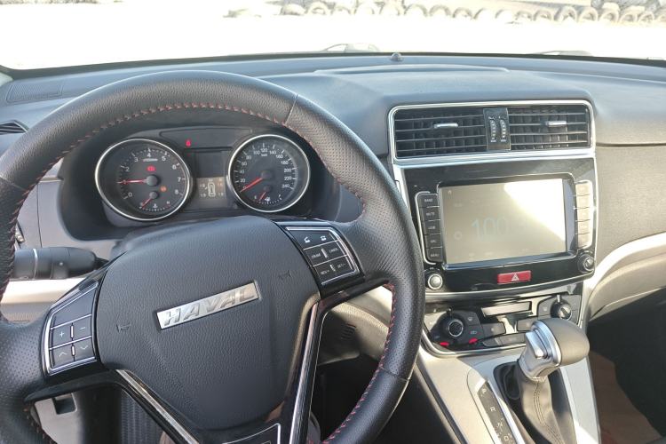 Used Haval M6 2019 1.5T DCT Two-Wheel Drive Elite Version China VI Standard
