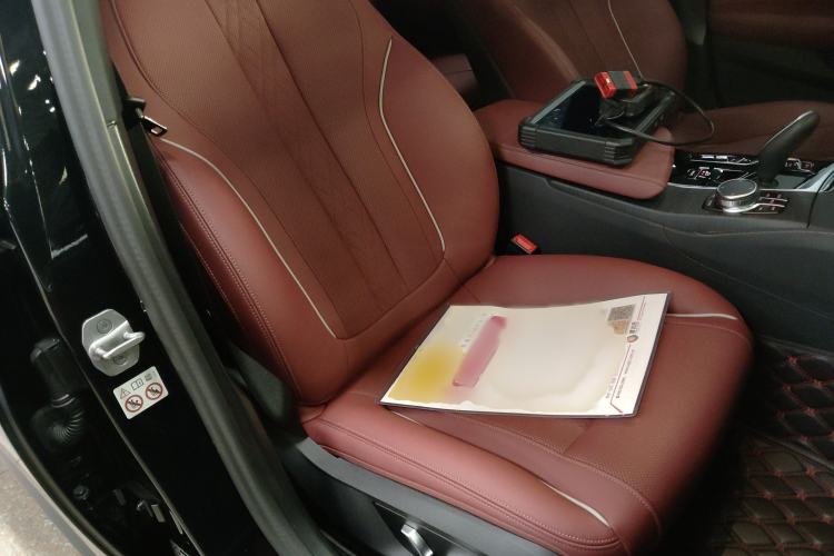 Used BMW 5 Series New Energy 2022 Second Facelift 535Le M Sport Package
