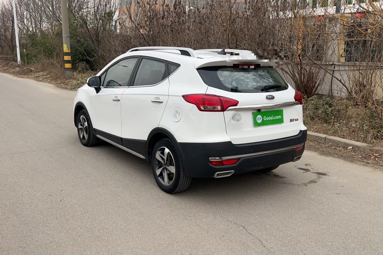 Used  Refine S3 2017 1.5L Manual Luxury Model
