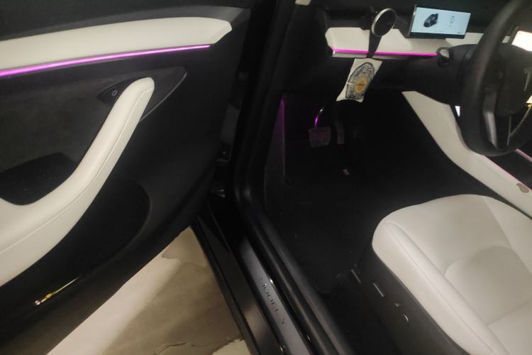 Used Tesla Model Y 2024 Rear-Wheel-Drive Version
