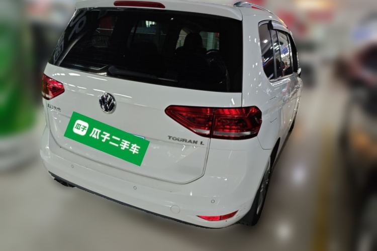 Used Volkswagen Touran 2021 Touran L 280TSI DSG Comfort Edition 7 Seats
