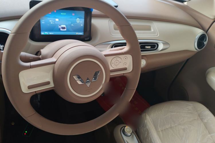 Used Wuling Hongguang MINIEV 2025 Four-Door Version Advanced Edition
