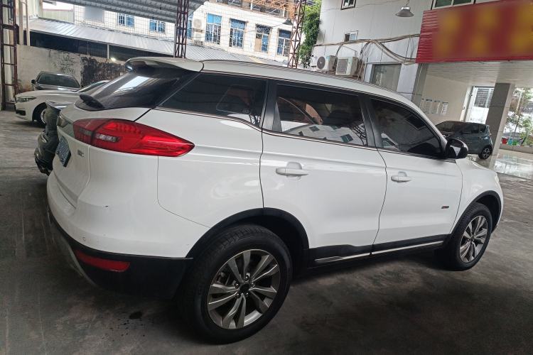 Used Geely Auto Emgrand X7 Sport 2016 1.8TD Automatic ZhiShang Model
