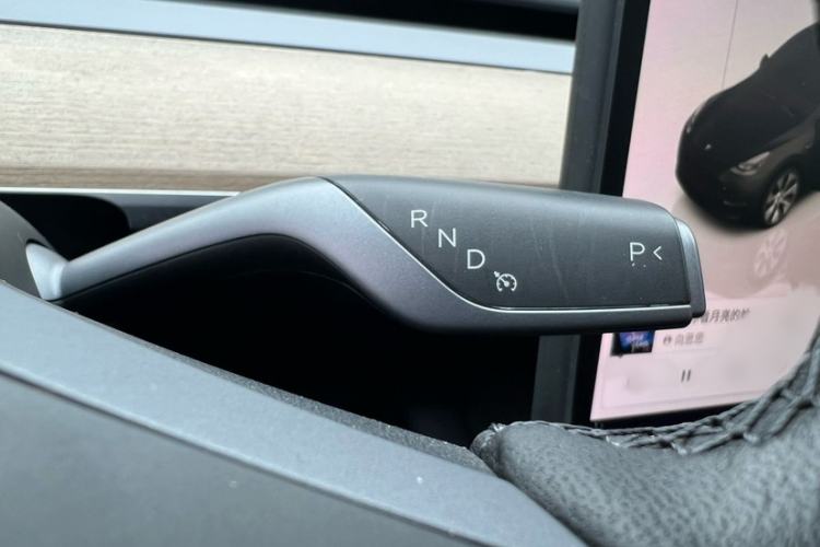 Used Tesla Model Y 2022 Rear-Wheel-Drive Version