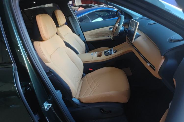 Used  Galaxy Xingjian 7 EM-i 2025 120km Flagship Edition
