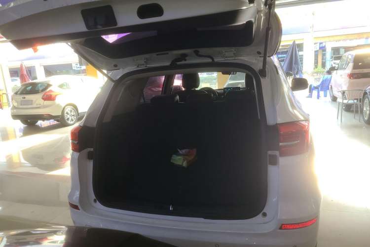 Used BYD Song 2020 Classic Edition 1.5T Automatic Elite Model
