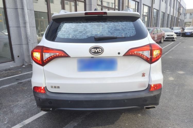 Used BYD Song 2016 GaiShi Edition 1.5TID Automatic Elite Model
