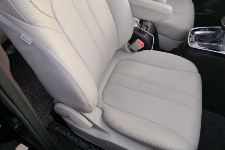 Used GAC Trumpchi M6 2019 270T DCT Luxury Edition (7-seater) China VI
