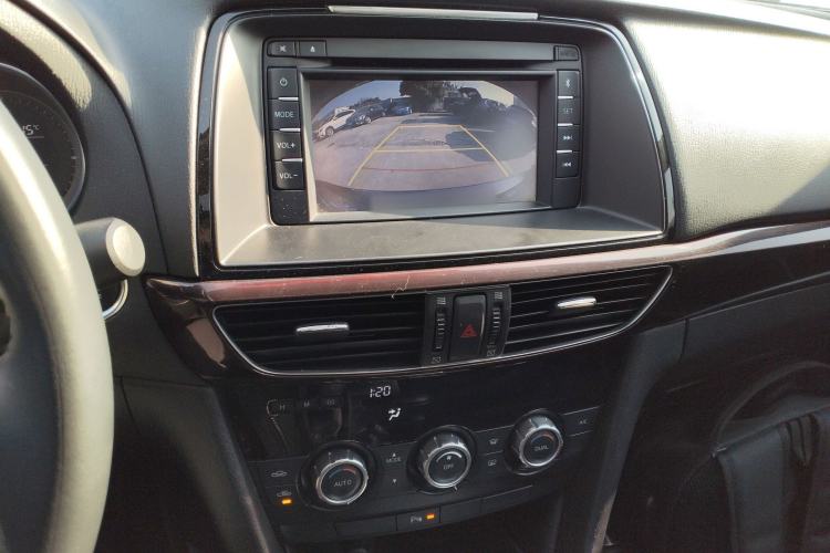 Used Mazda Atenza 2014 2.0L Blue Sky Luxury Edition
