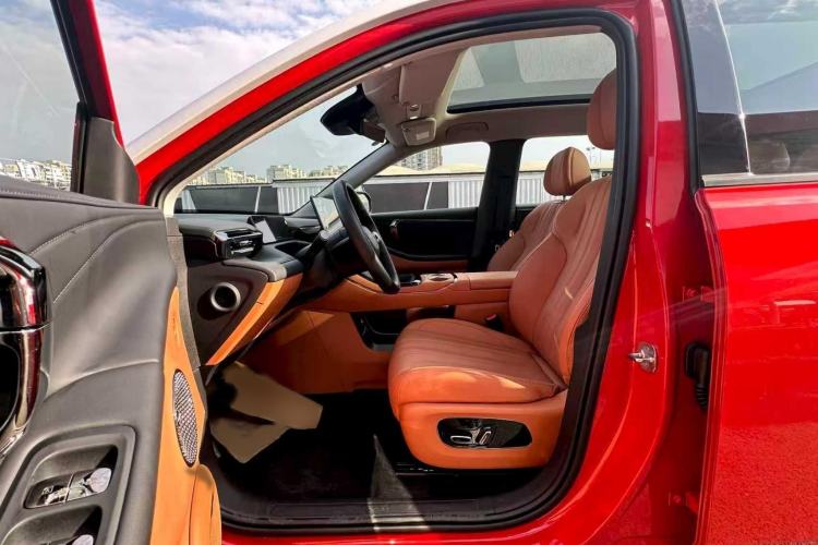 Used AION V 2024 Aion Tyrannosaurus 650 LiDAR Edition
