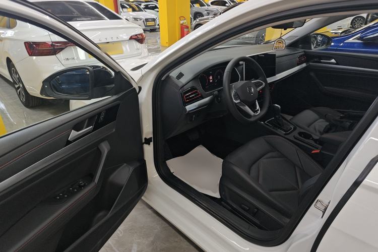 Used Volkswagen Lavida 2024 300TSI DSG Starry Sky Leading Edition
