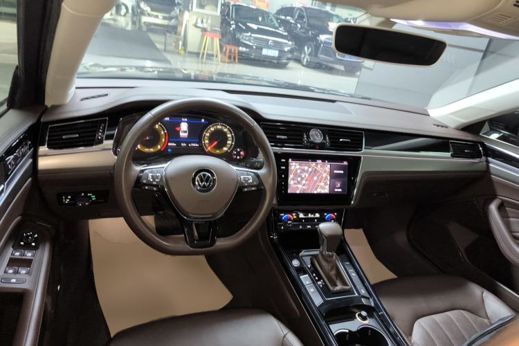 Used Volkswagen Phideon 2021 380TSI Luxury Edition
