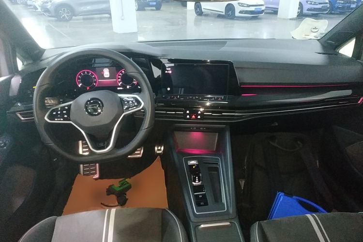 Used Volkswagen Golf 2023 Facelift 280TSI DSG R-Line