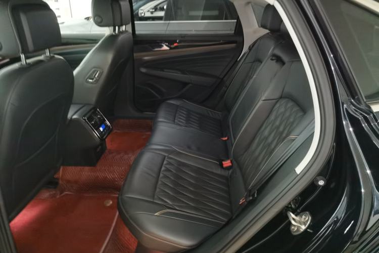 Used Volkswagen Passat 2019 330TSI Luxury Edition China VI Standard