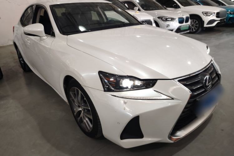 Used Lexus IS 2017 300 FENGSHANG Edition