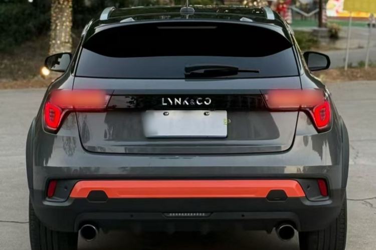 Used Lynk & Co 02 2018 1.5T DCT Two-Wheel Drive Zhaopu Version China V Standard
