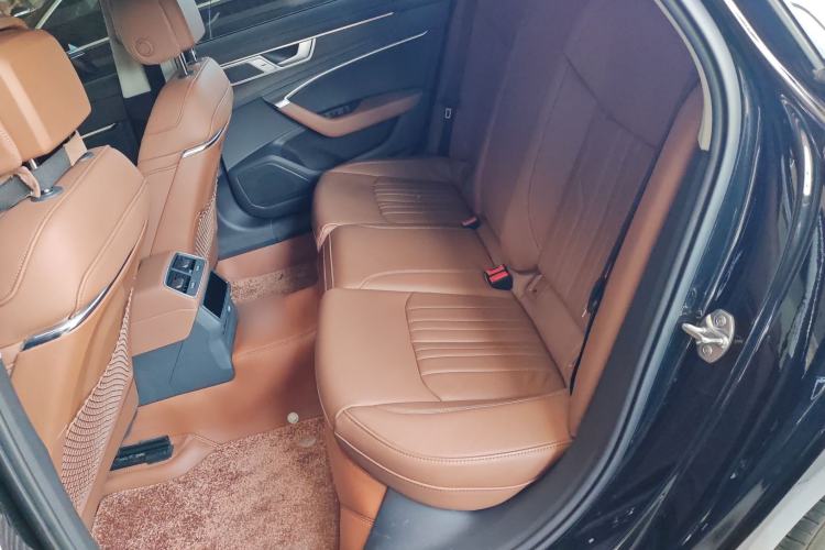 Used Audi A6L 2023 Revised 45 TFSI quattro Prestige Elegant Edition
