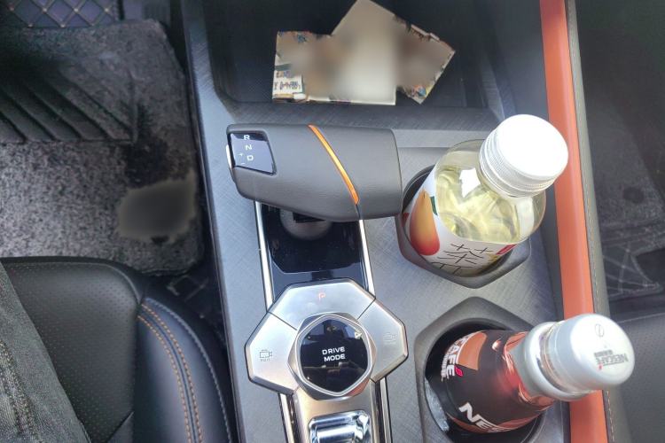 Used Changan UNI-V iDD 2023 ZhiDian iDD 1.5T 113km Smart & Fun Version