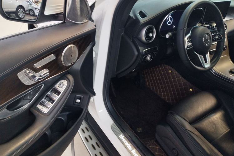 Used Mercedes-Benz GLC 2020 GLC 300 L 4MATIC Dynamic Edition
