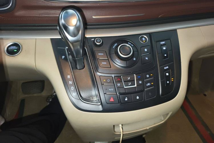 Used Buick GL8 2017 25S Luxury Version China V Standard
