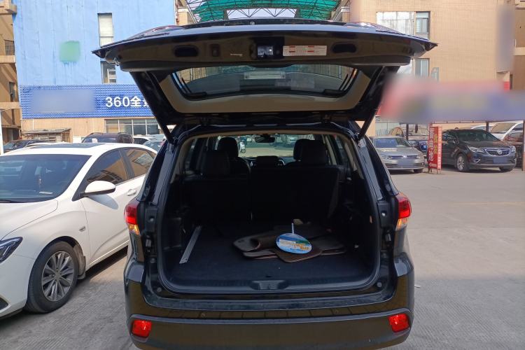 Used Toyota Highlander 2018 2.0T Four-Wheel Drive Prestige Version 7 Seats China VI Standard