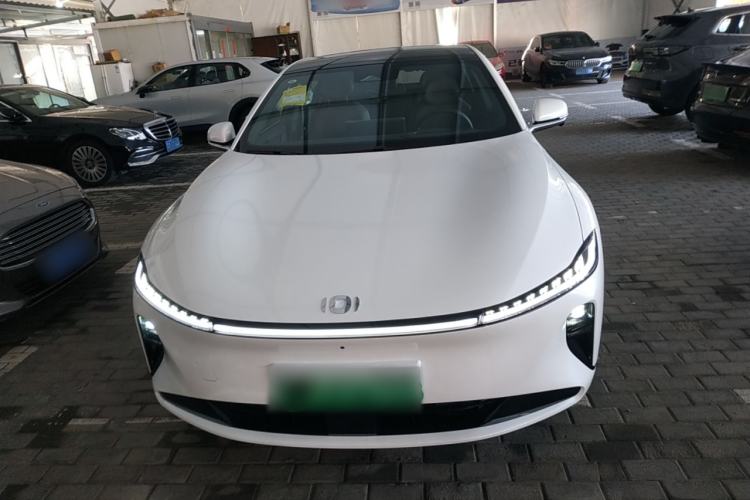 Used  A07 2025 Range-Extended "Truly Delicious" 140 Elite Version
