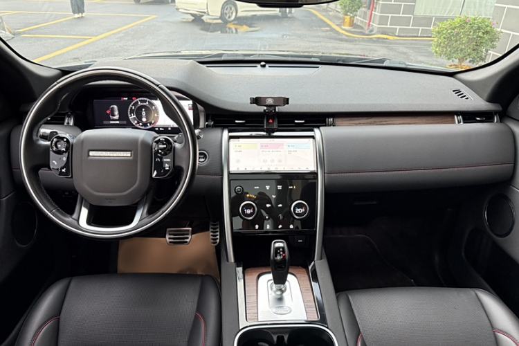 Used Land Rover Discovery Sport 2020 249 PS R-Dynamic Performance Edition
