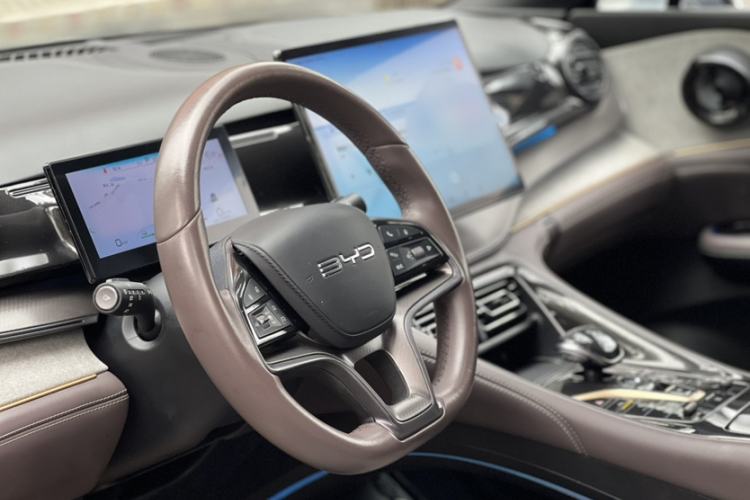 Used BYD Frigate 07 2023 DM-i 100KM Prestige Model
