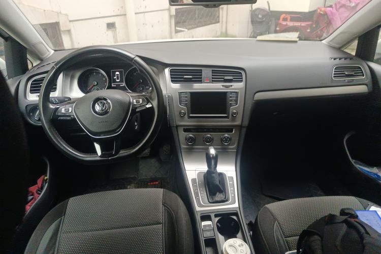 Used Volkswagen Golf 2015 1.4TSI Comfort Travel Edition