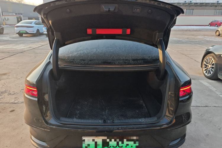 Used BYD Han 2024 EV Glory Edition 506KM Front-Wheel-Drive Premium Model
