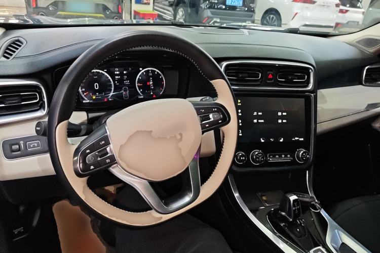 Used Lynk & Co 01 2017 2.0T Two-Wheel Drive Zhaopu Version