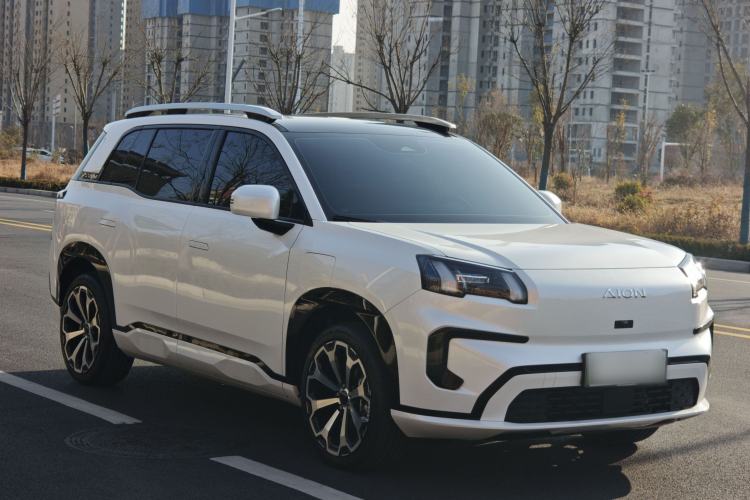 Used AION V 2024 Aion Tyrannosaurus 650 Smart Luxury Edition
