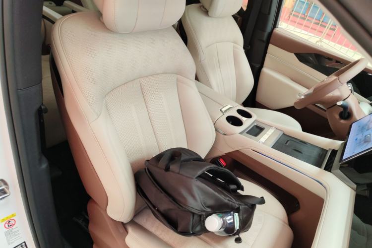 Used BYD Xia 2025 DM-i 1.5T 180km Beyond Edition
