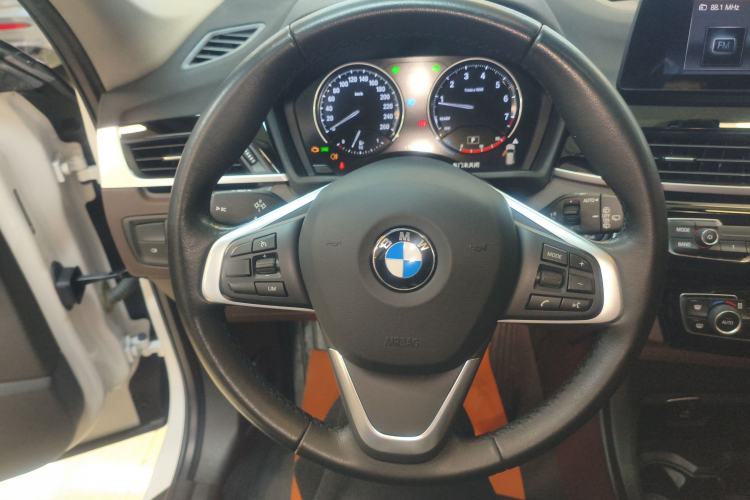 Used BMW X1 2020 sDrive25Li Leading Model