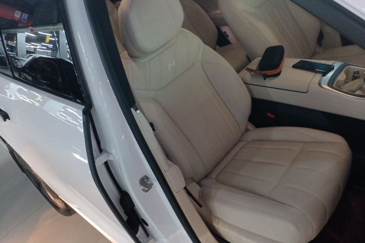 Used ONVO Luxeed L90 