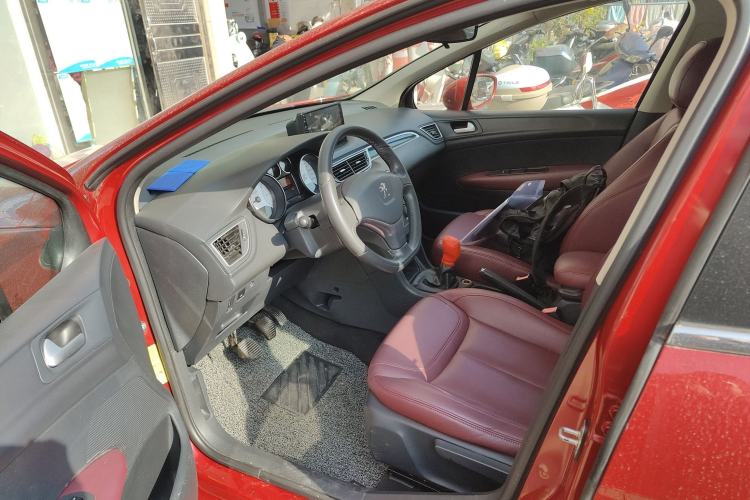 Used Peugeot 308 2014 Enjoy Edition Classic 1.6L Manual YouShang Model