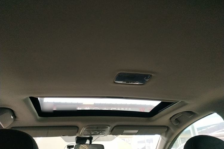 Used Haval H6 2015 Upgraded Model 1.5T Manual Two-Wheel Drive Elite Version