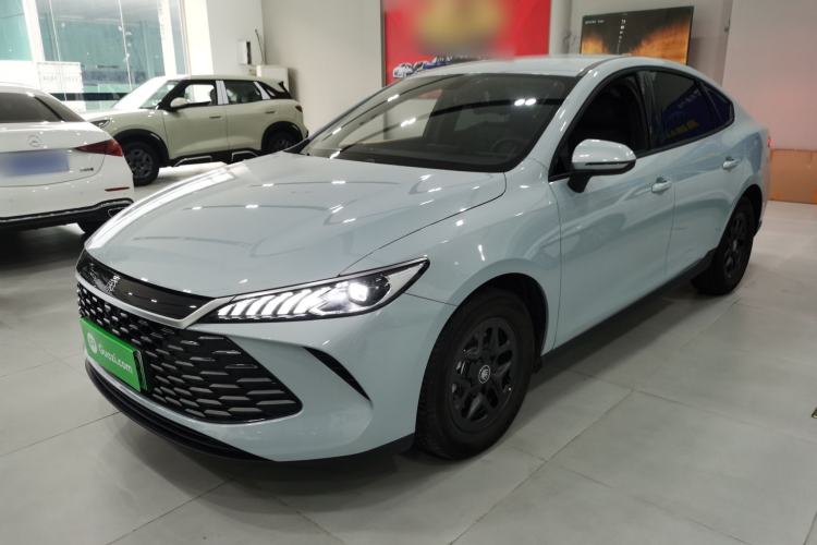 Used BYD Qin PLUS 2025 DM-i Smart Drive 55KM Leading Model
