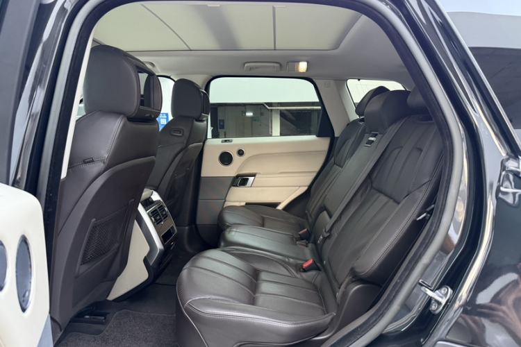 Used Land Rover Range Rover Sport 2014 3.0 SC V6 HSE
